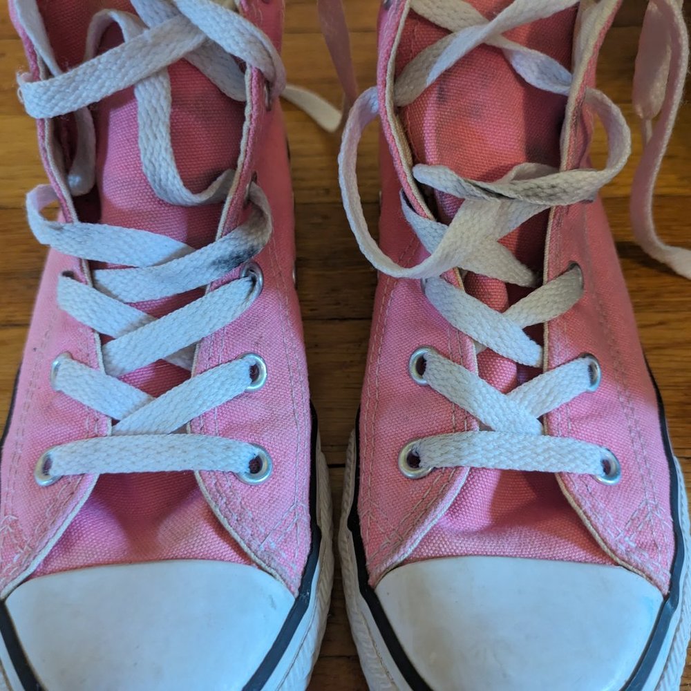 Youth Converse pink high tops